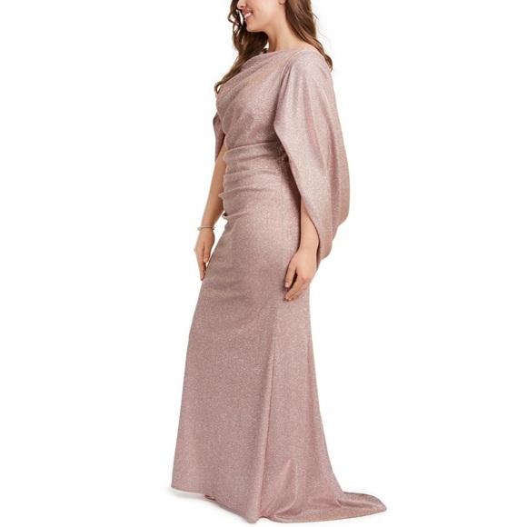 Betsy & Adam‎ Elegant Women's Dress in Shimmering Cream - Picture 3 of 4